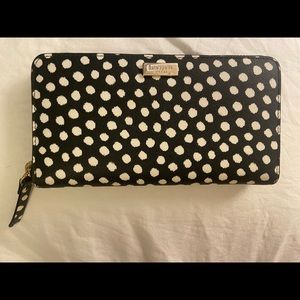 Kate Spade Wallet Polka dot